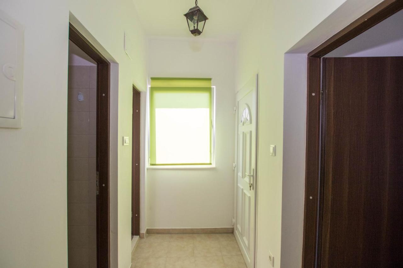 Apartment Andrea Trogir Eksteriør billede